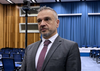 - La ONU advierte de que el crimen organizado ha causado a escala global una media de 95.000 homicidios anuales desde el año 2000, una cifra ligeramente superior a la de los conflictos armados en ese mismo periodo, 92.000, aunque ha sido "menos visible" para la sociedad. Así lo explica en una entrevista concedida a EFE en Viena Giovanni Gallo, jefe de Control de Drogas y Prevención del Crimen de la Oficina de las Naciones Unidas contra la Droga y el Delito (ONUDD). EFE/ Sara Corsellas
